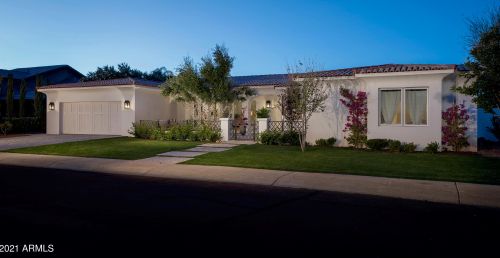 8102 Del Caverna Dr, Scottsdale AZ 85258-2322 exterior