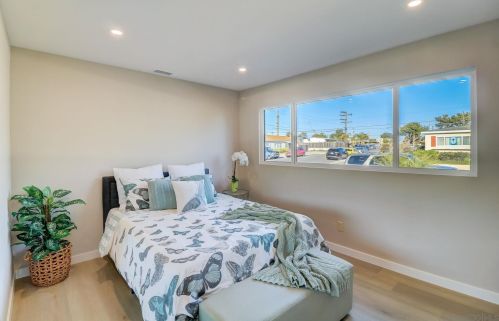 4190 Datcho Dr, San Diego CA 92117-4621 exterior