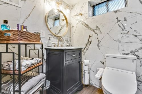 31 Madison Ave, East Orange NJ  07017-4613 exterior