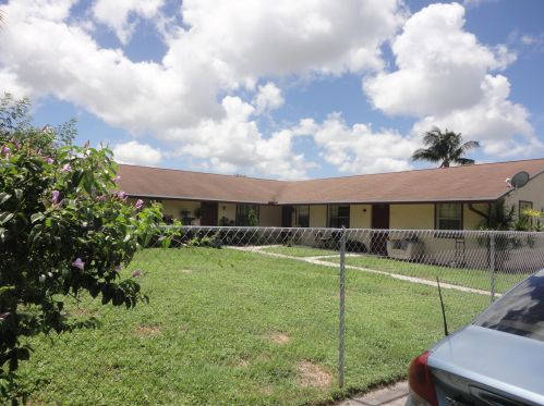 4868 Badger Rd, West Palm Beach, FL 33417-2914