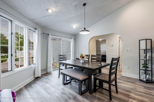 49 Cooks Bridge Rd, Jackson Twp NJ  08527-2523 exterior