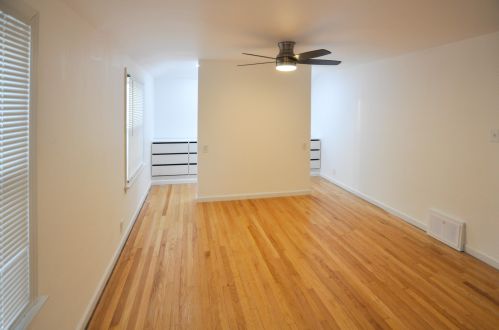 1728 Eden Pl, Milwaukee WI  53235-3645 exterior