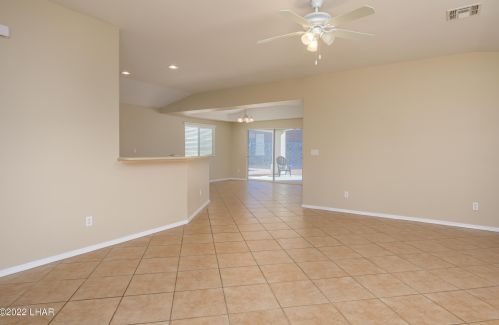 2460 Topanga Dr, Bullhead City AZ  86442-8468 exterior