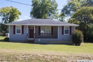 6 County Road 252, Trenton, AL 35774-7534