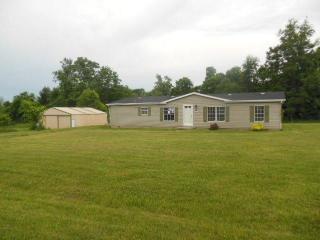 1242 Hedge Row Rd, Felicity, OH 45120-9689