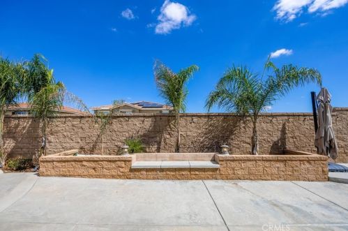 52984 Alba St, Lake Elsinore CA  92532-1652 exterior