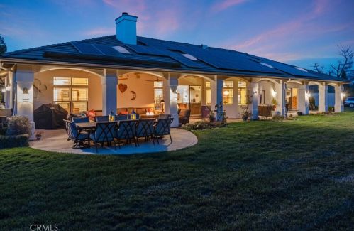 1440 Ridge Rd, Templeton CA  93465-9303 exterior