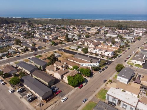 654 Rockaway Ave, Pismo Beach CA  93433-2006 exterior