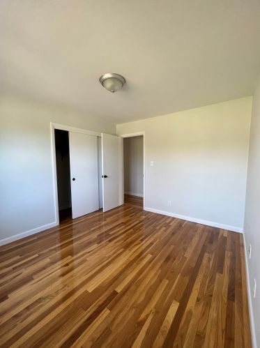 889 Northfield Rd, Hinsdale NH  03451-2507 exterior