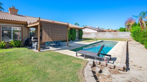 45160 Bridgette Way, La Quinta CA  92253-7200 exterior