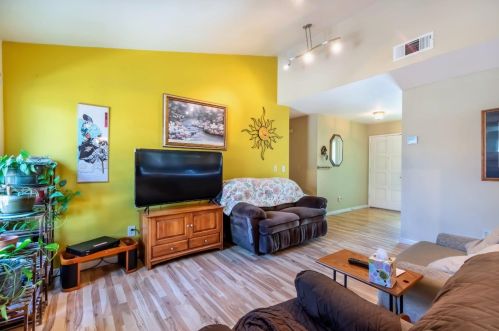 2130 Creek Ct, Newman CA  95360-1445 exterior