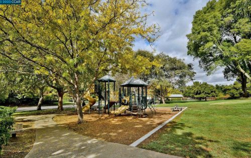 57 Longview Ct, Danville CA  94526-3609 exterior