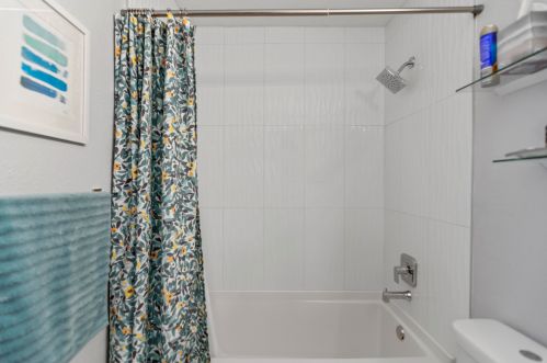 88 9th St, Shalimar FL  32579-1431 exterior