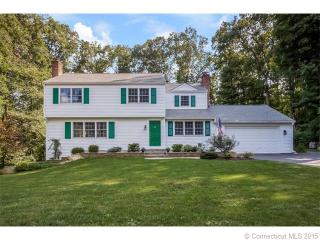 120 Winding Ln, Avon, CT 06001-2625
