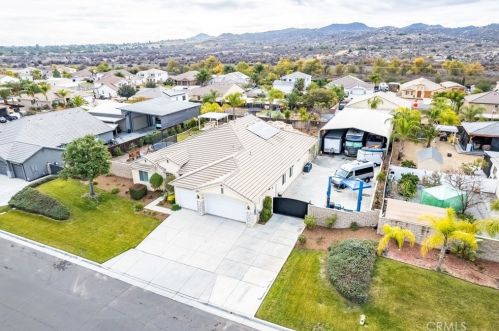 19409 Spirit Trail Dr, Perris CA  92570-6580 exterior