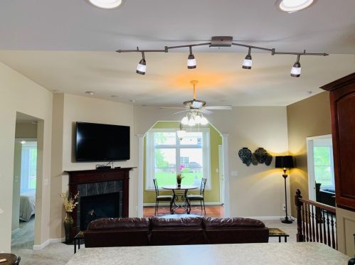 83 Hawick Dr, Valpo IN  46385-9331 exterior