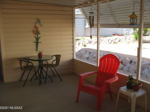 7768 Edgestone St, Tucson AZ  85735-9051 exterior