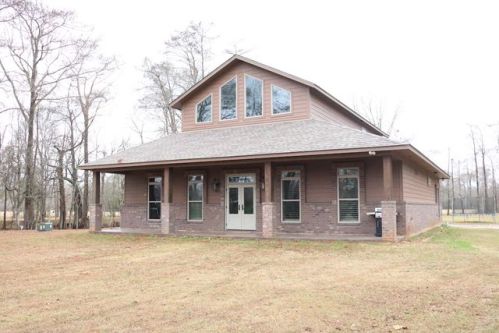 225 Sandy Ln, Moncla, LA 71351-4331