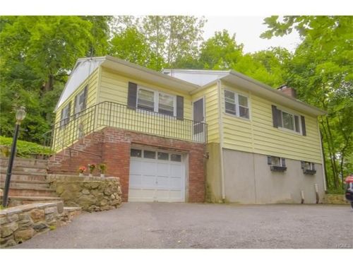 610 Warren Ave, Thornwood, NY 10594-1519