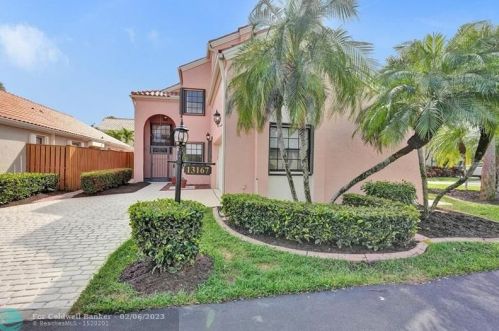 13167 La Lique Ct, West Palm Beach, FL 33410-1417