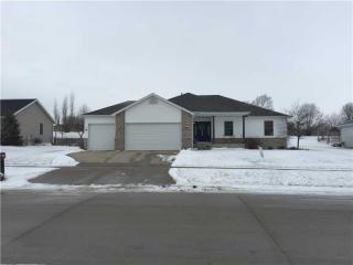 419 Prairie View Cir, Fairfax, IA 52228-9501