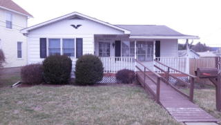 1319 Orange St, Berwick, PA 18603-2718