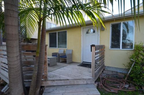 1160 Grand Ave, San Diego CA 92109-4272 exterior