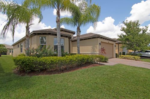11964 Crestwood Cir, Port Saint Lucie FL  34987-2738 exterior