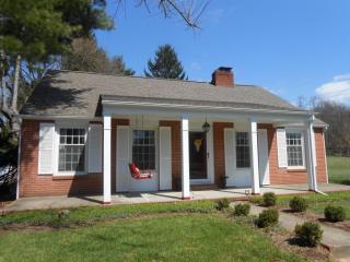 2489 Newark Granville Rd, Granville, OH 43023-9148
