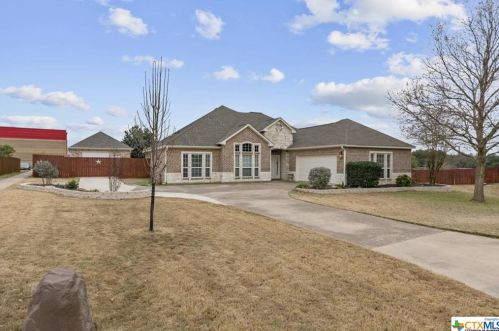 305 Choke Canyon Cv, Morgans Point, TX 76513-5586