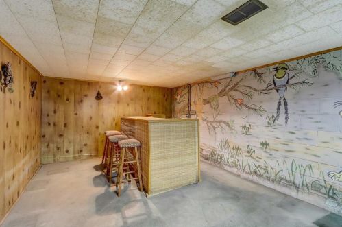 4003 52, Milwaukee WI 53220-2608 exterior