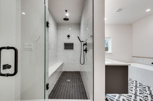 9003 Frst Hl Blvd, Dallas TX 75218-3633 exterior