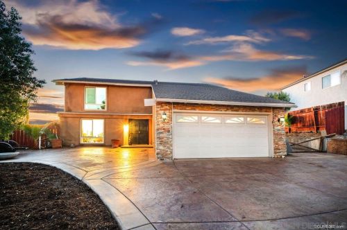 9804 Bonnie Vista Dr, La Mesa, CA 91941-6929