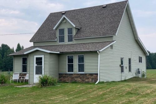 584 York Rd, Glidden, WI 54527-2248