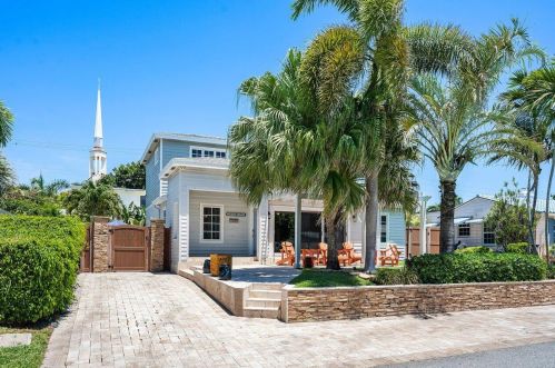 1105 Miramar Dr, Delray Beach, FL 33483-6929