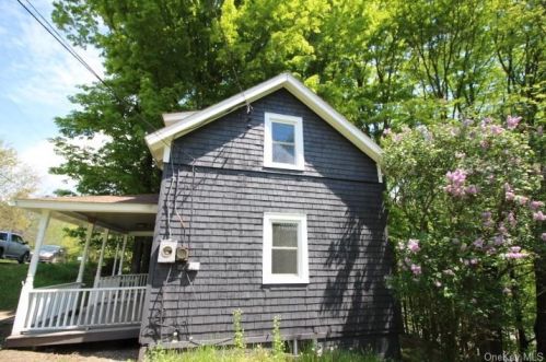 98 Cold Spring Rd, Liberty, NY 12754-2517