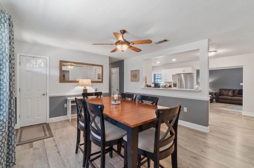 62 11 St, Shalimar FL  32579-1543 exterior