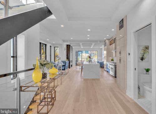 1419 10 St, Washington DC 20001-3214 exterior