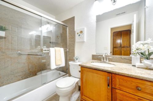 4541 Ojai Loop, Union City CA 94587-5428 exterior