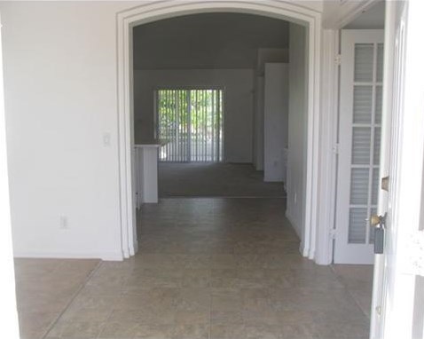 533 Halkell Ave, Fort Pierce, FL 34953-3800
