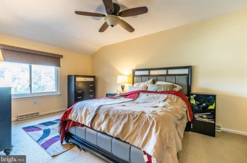 215 Grn Blade Dr, Dover DE  19904-2643 exterior