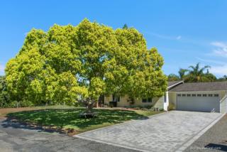 2042 Pheasant Run, Fallbrook CA  92028-4345 exterior