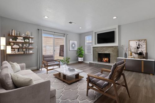 1325 Arrowhead Ct, Modesto CA  95351-1723 exterior