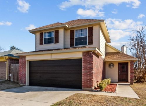 863 Arbor Hill Ct, Fort Worth, TX 76120-2464