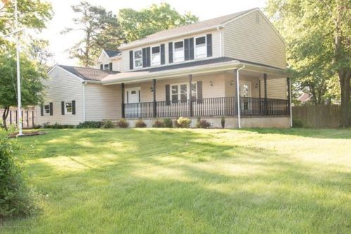 620 Yellowbrick Rd, Bricktown, NJ 08724-3334
