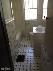 804 Emerson Ave, Indianapolis IN  46219-1601 exterior