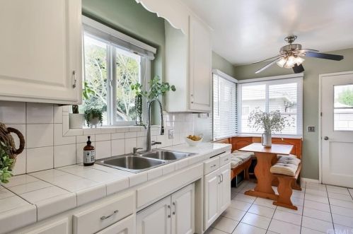 620 Stiteswood Ave, Glendora CA  91740-4327 exterior