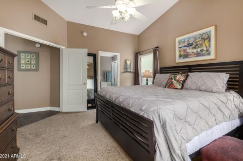 1766 Toledo St, Gilbert AZ 85295-5611 exterior