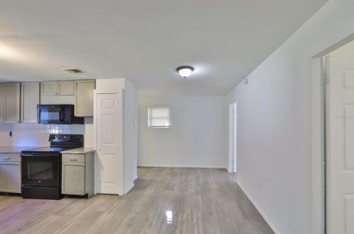 4630 Trouble Creek Rd, New Port Richey FL 34652-4852 exterior