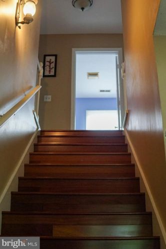 1922 Lynne Pl, Harrisonburg VA  22801-5738 exterior